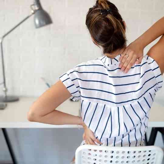 Gestes et postures et prévention des TMS