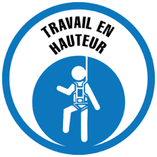 TRAVAIL EN HAUTEUR ET PORT DU HARNAIS