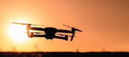 Télépilote de drone civil professionnel